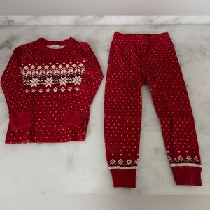 Hanna Andersson Holiday Long John Pajama Set
Color: Ribbon Red Fairisle